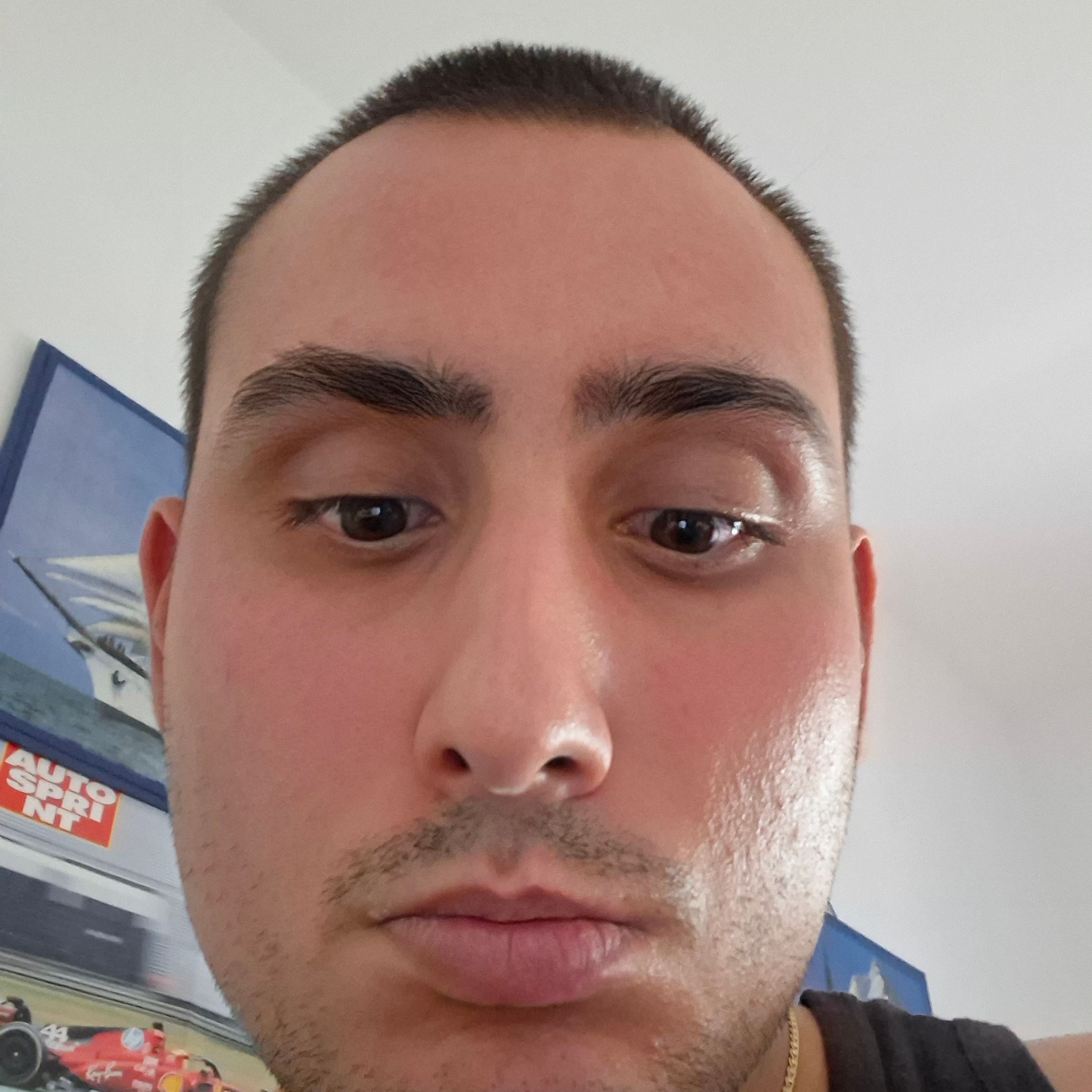 Profile image of Paolo744578