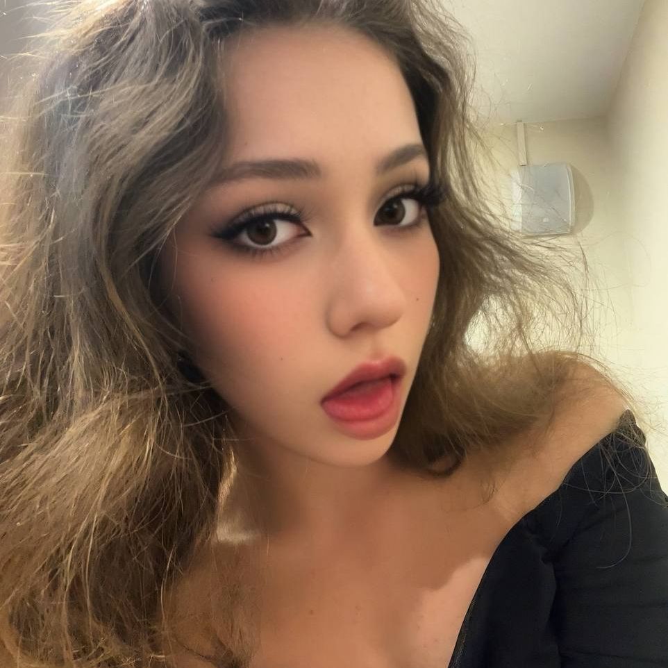 Profile image of PaulitaBering