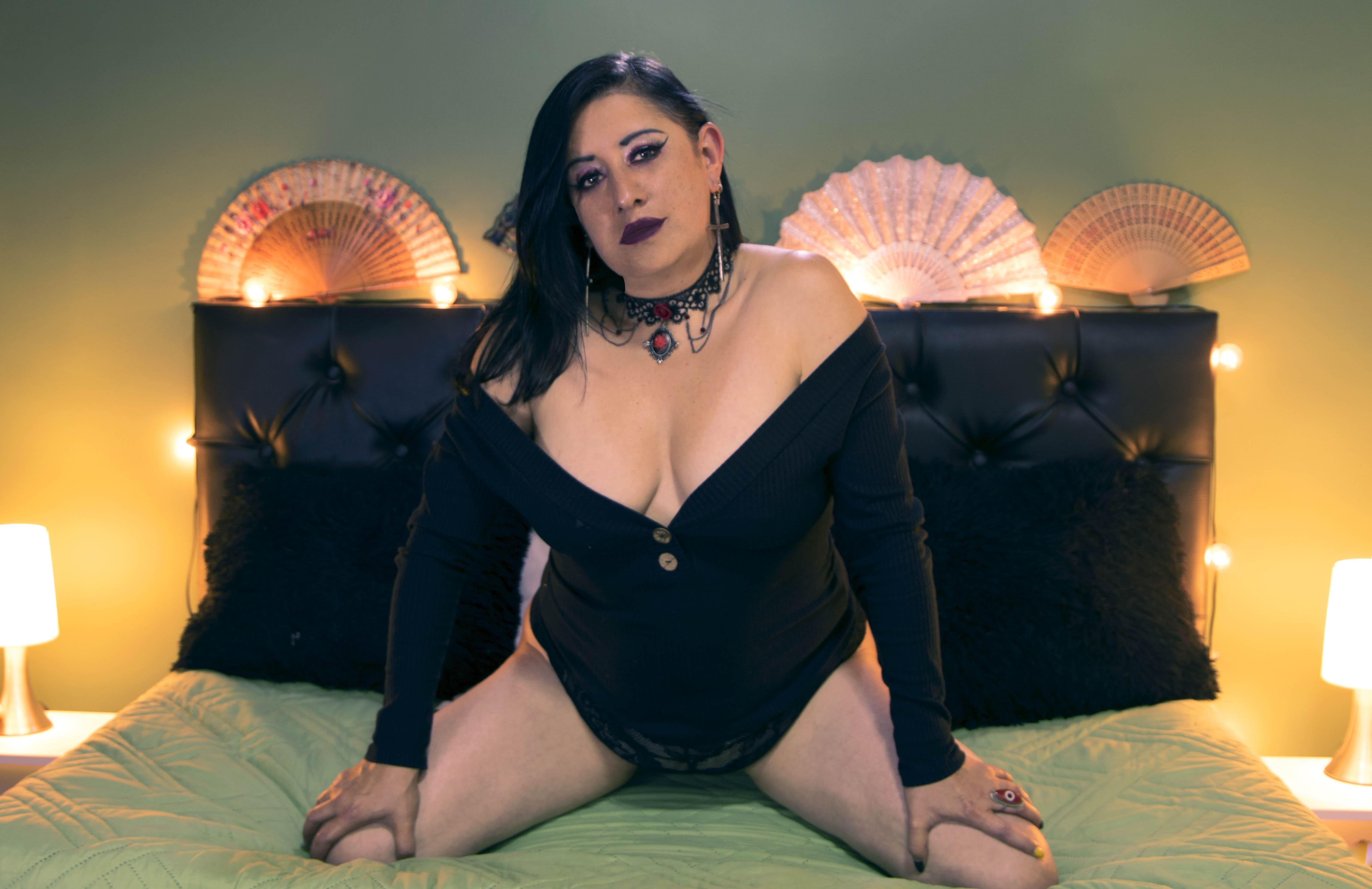 Profile image of Roma_Calderon