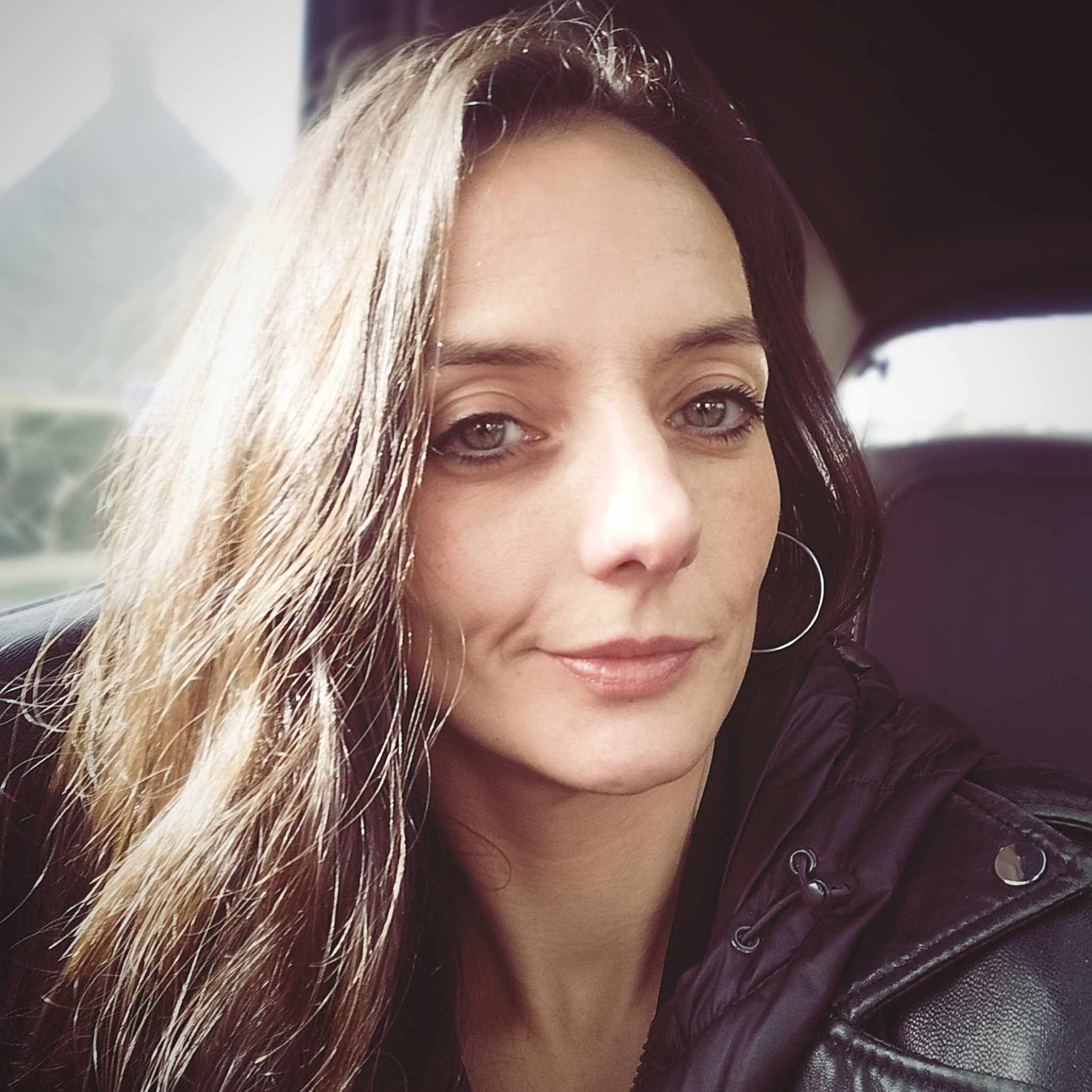 Profile image of Romandmarypops
