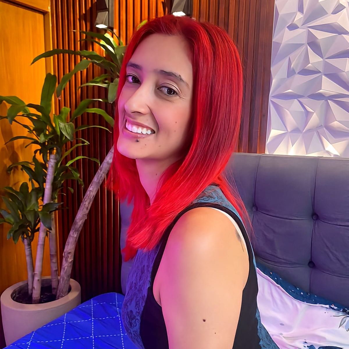 Profile image of Ruby_your_milf