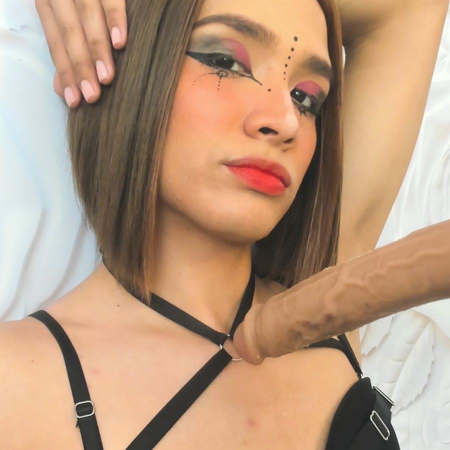 Profile image of Sarahi_Camila