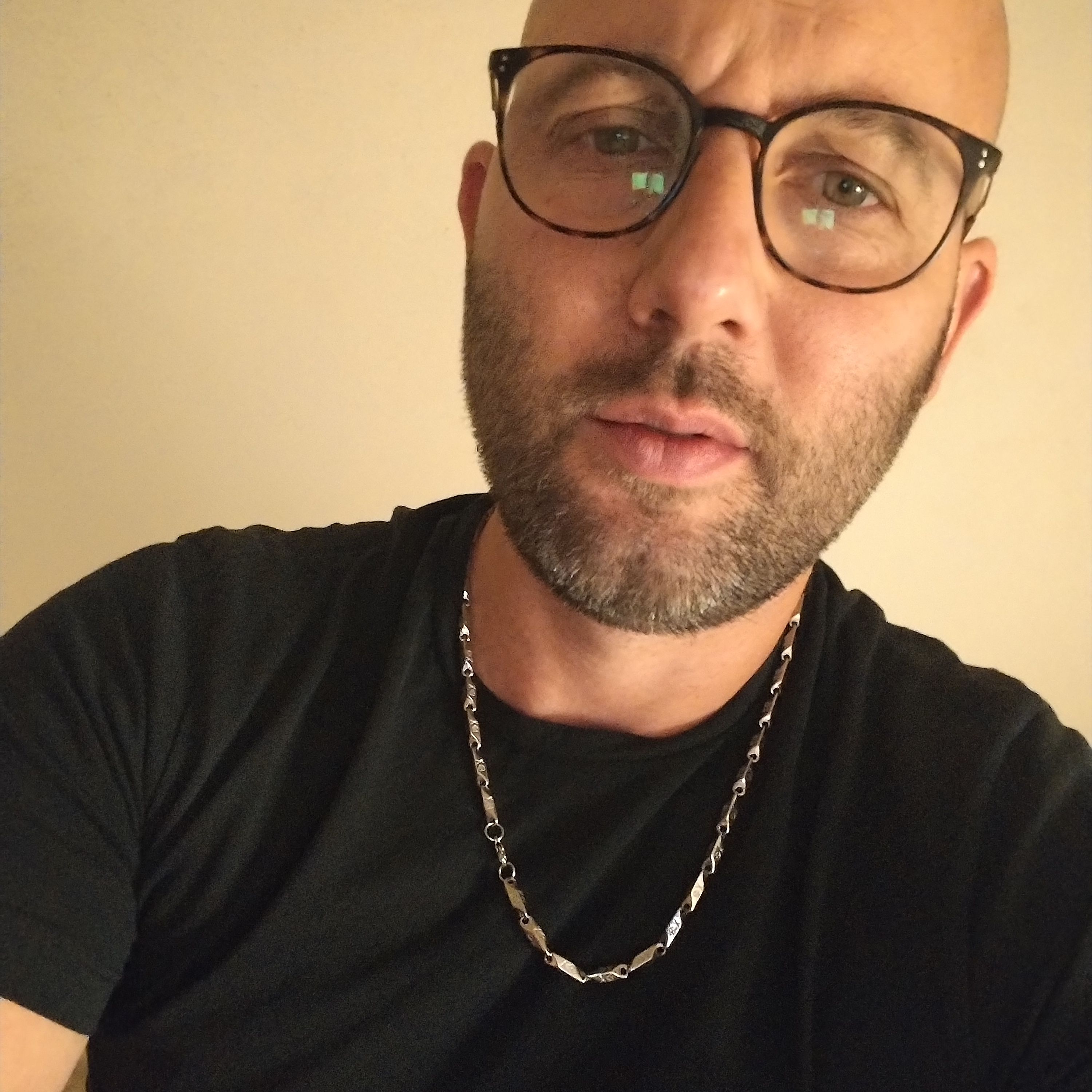 Profile image of Simontito87