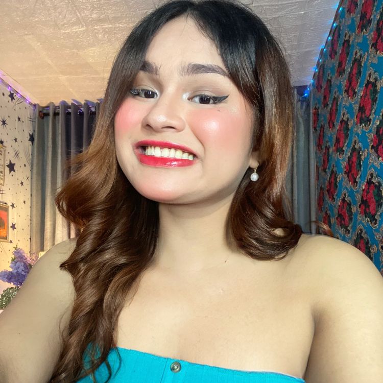 Profile image of Stella_cummer