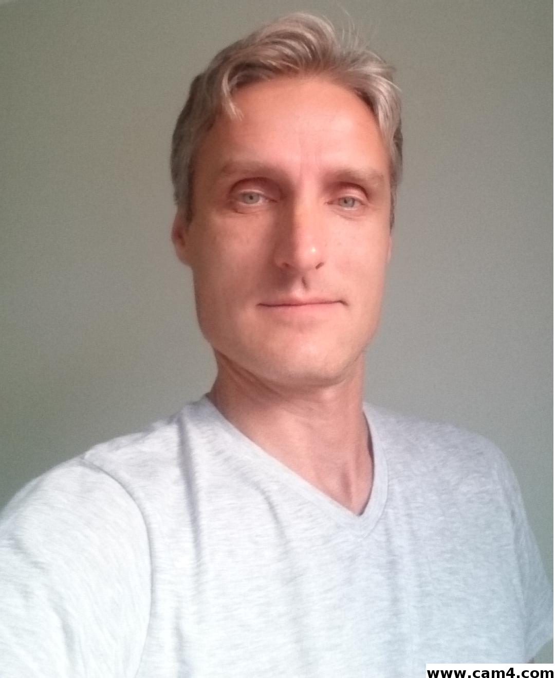 Profile image of StrongBill
