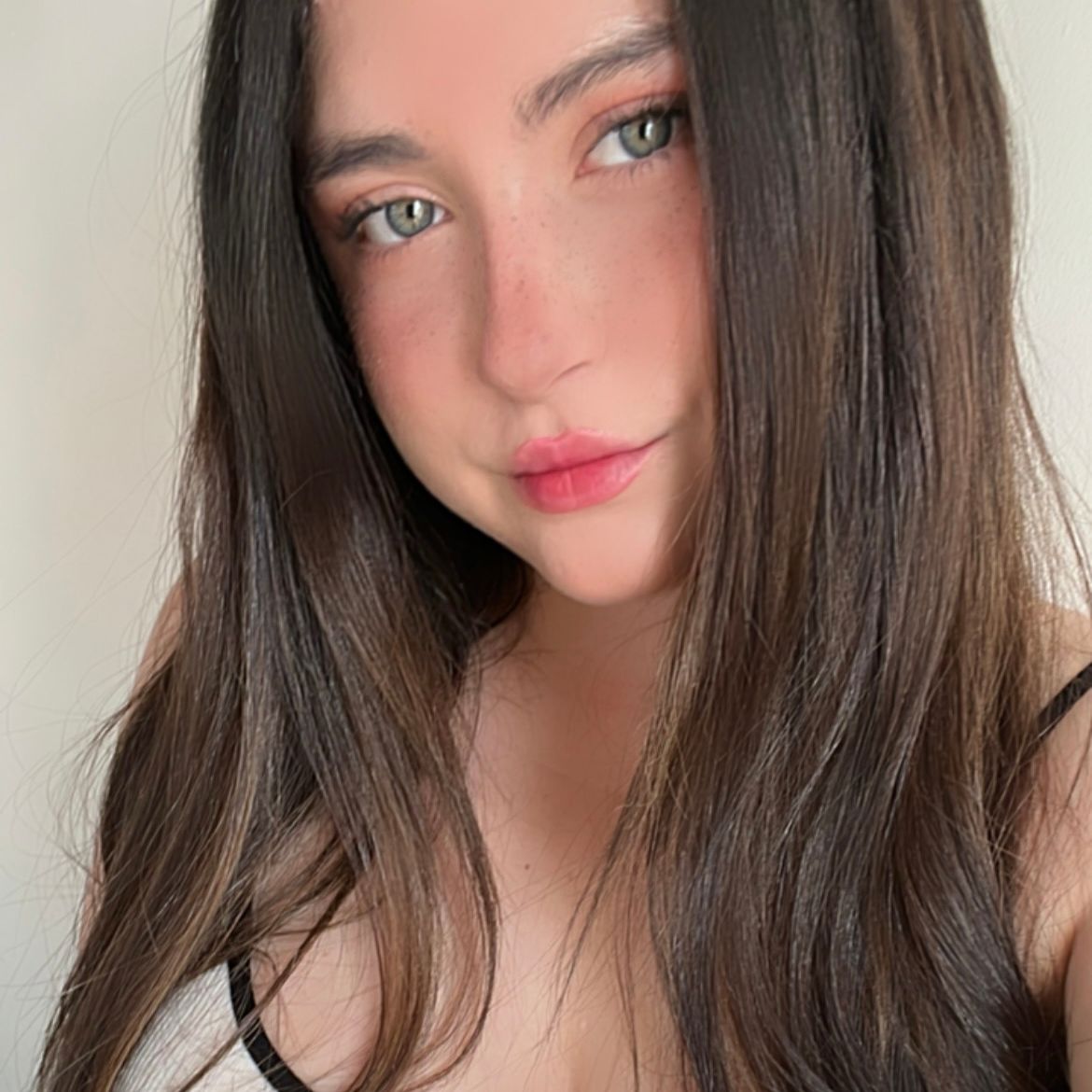 Profile image of Valentinauwu
