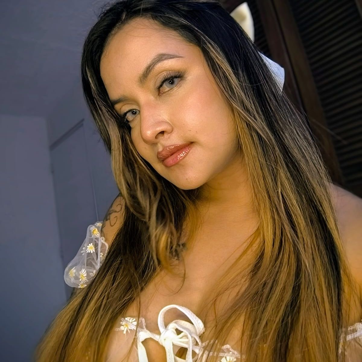 Profile image of VannyaRoselle