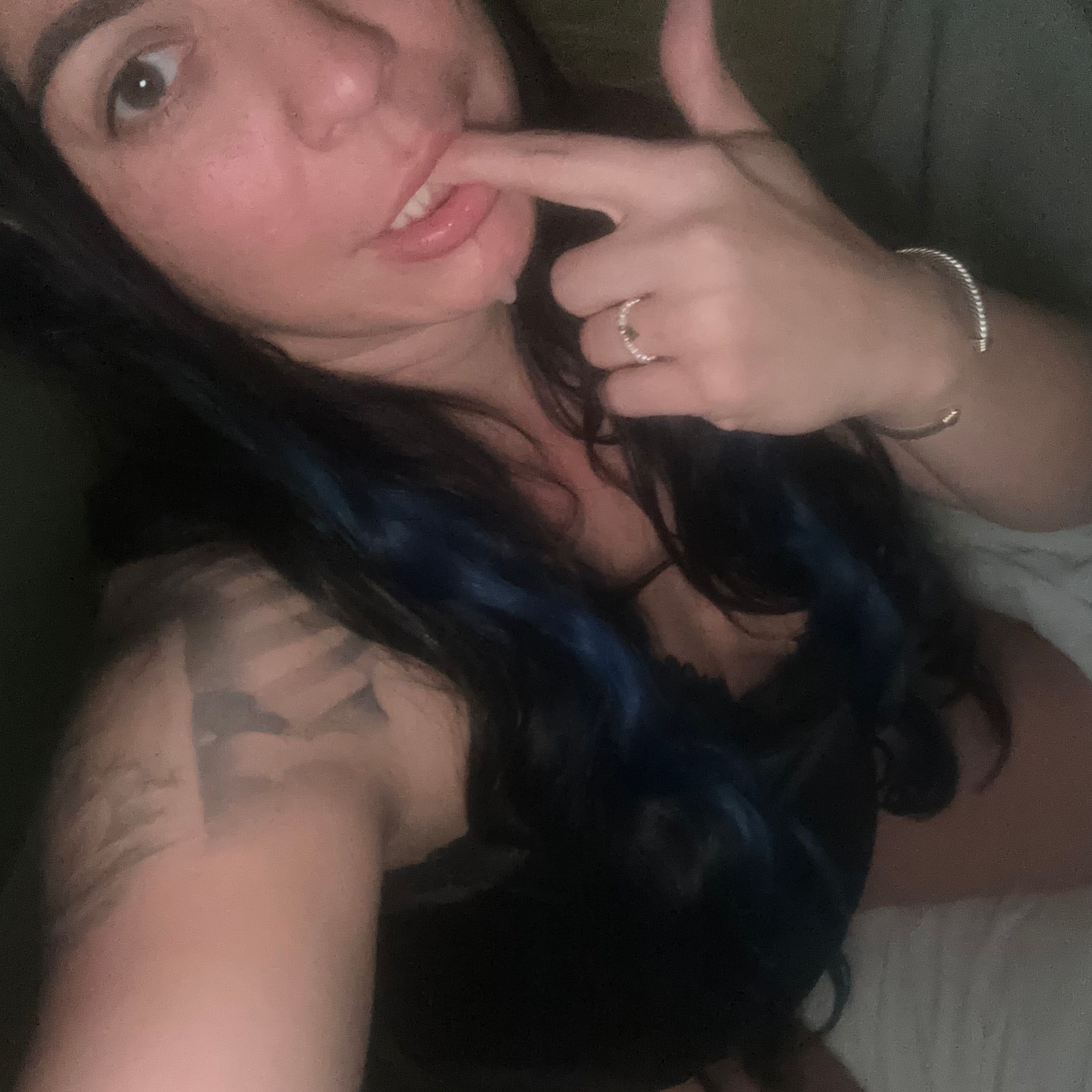 Profile image of ViCKYLUST777