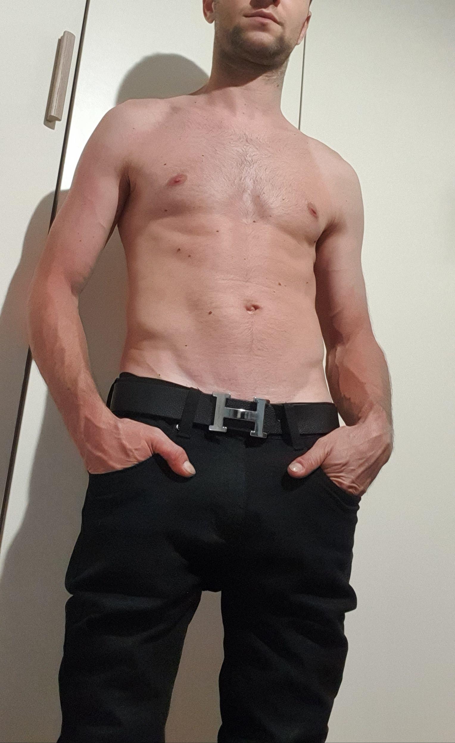 Profile image of YoungItalian7
