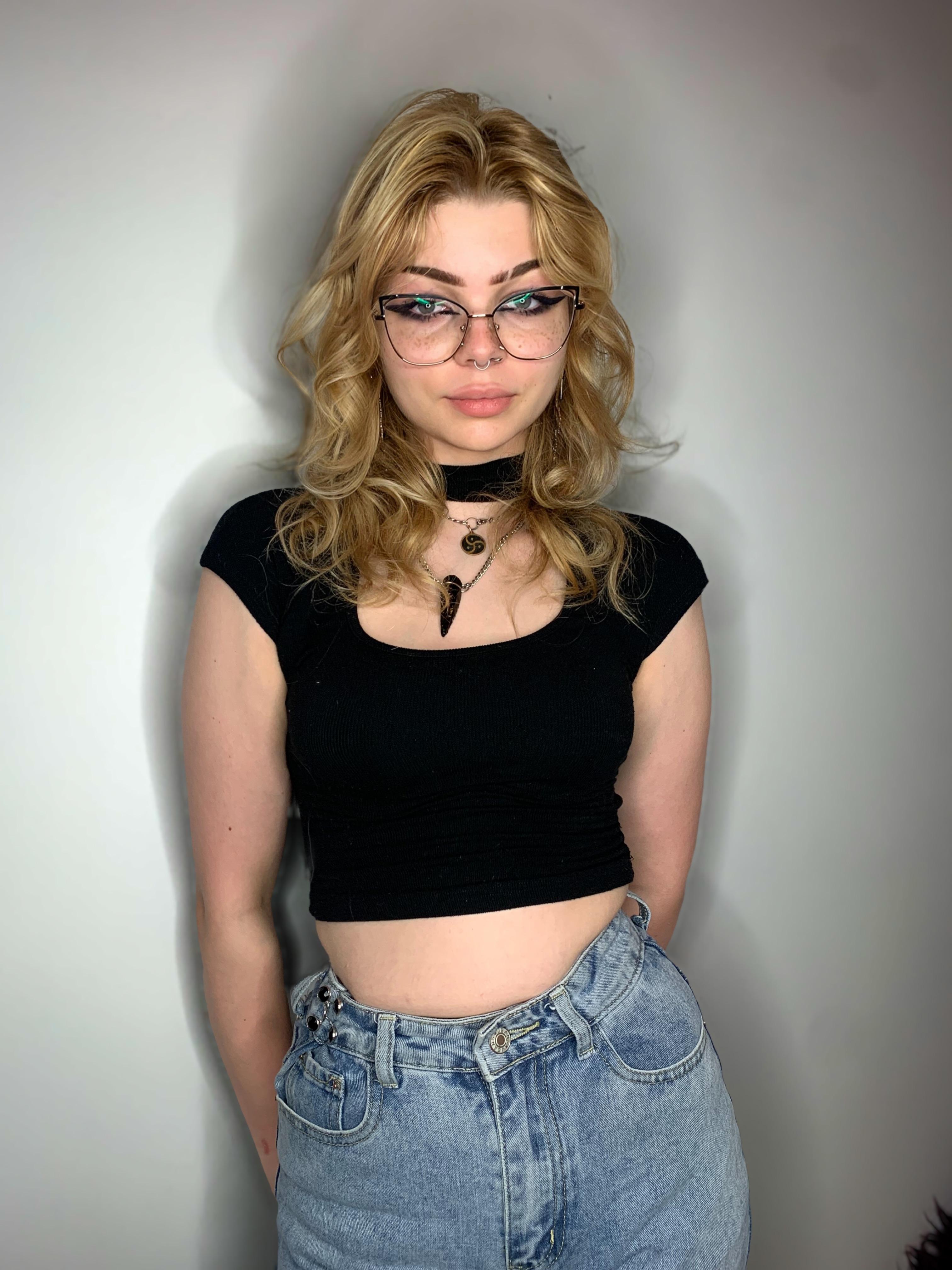 Profile image of ZoeHotty
