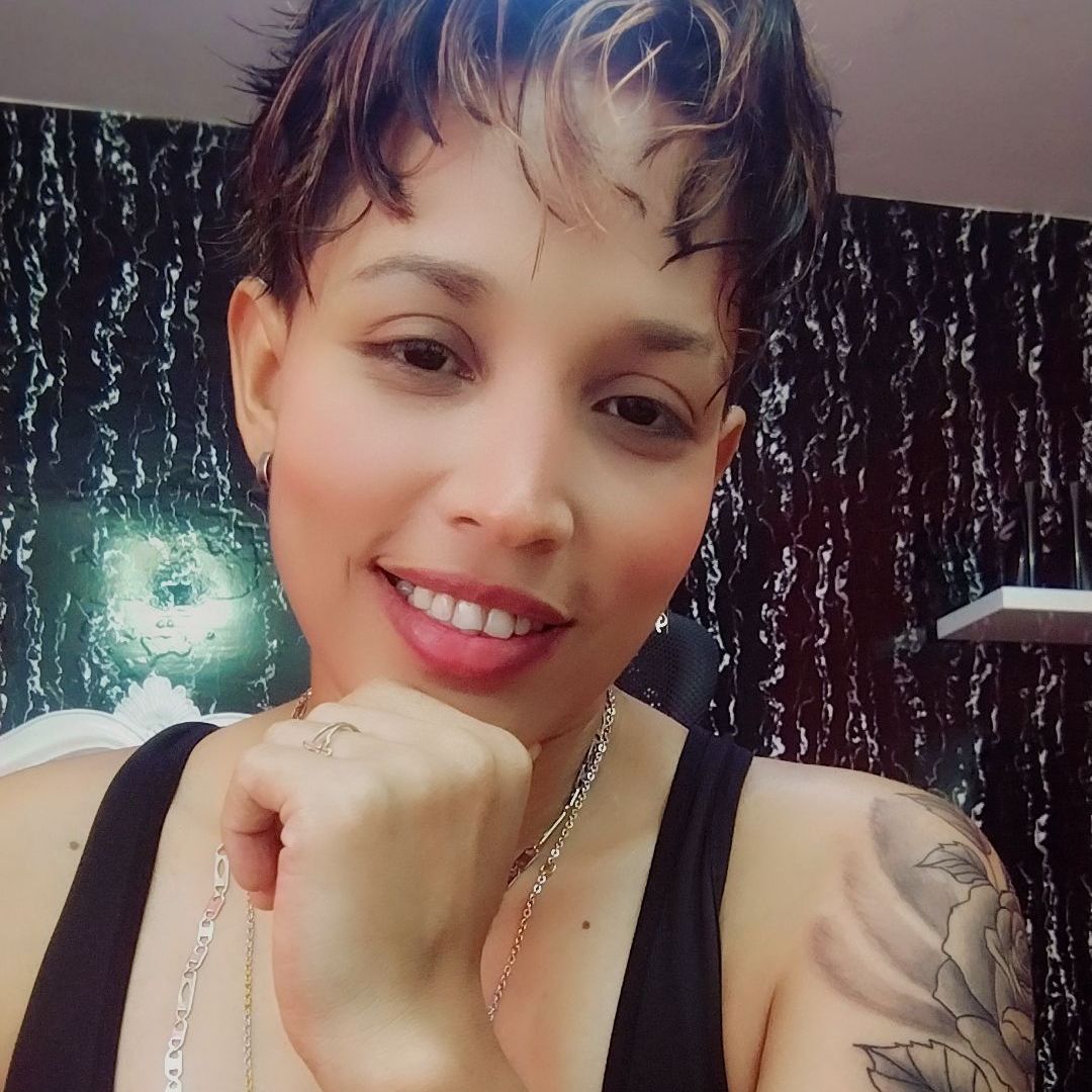 Profile image of Zoe_dirty1