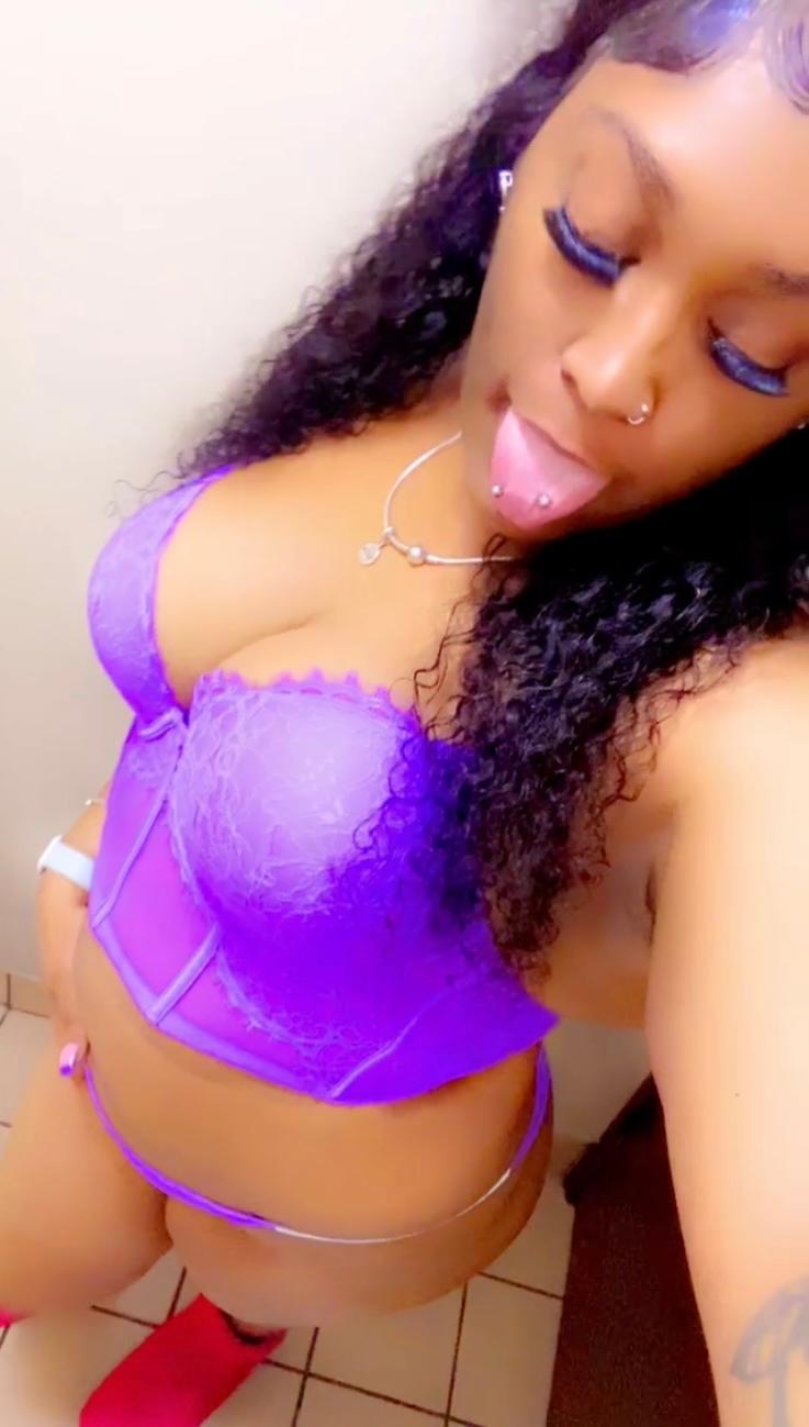 Profile image of __Lailani