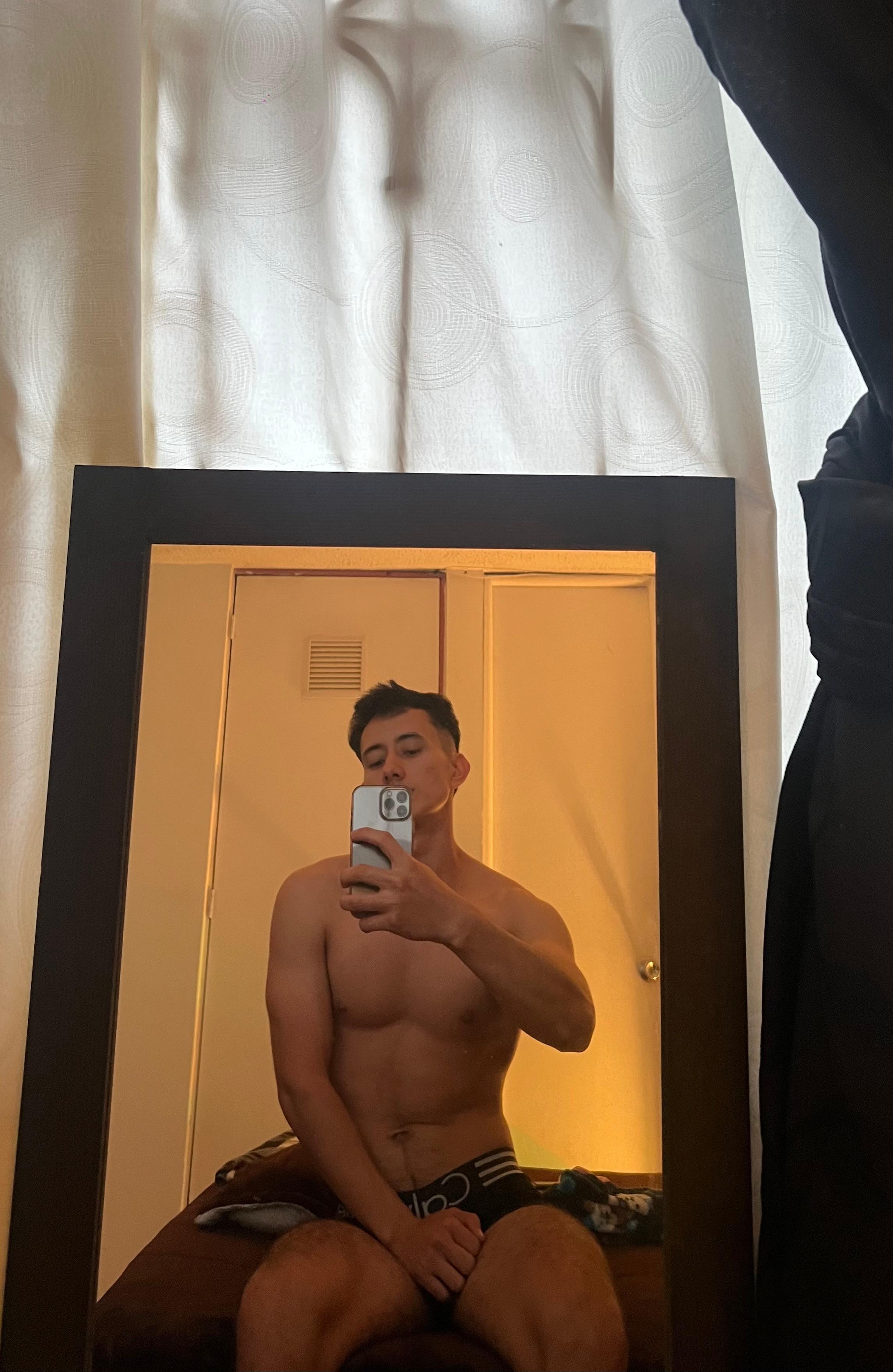 Profile image of __alexxx_