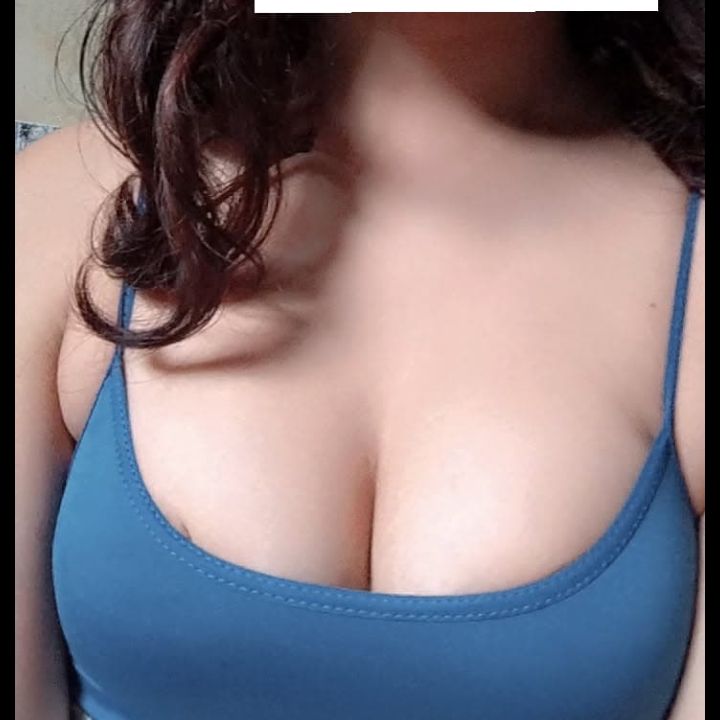 Profile image of amandinha_safa5