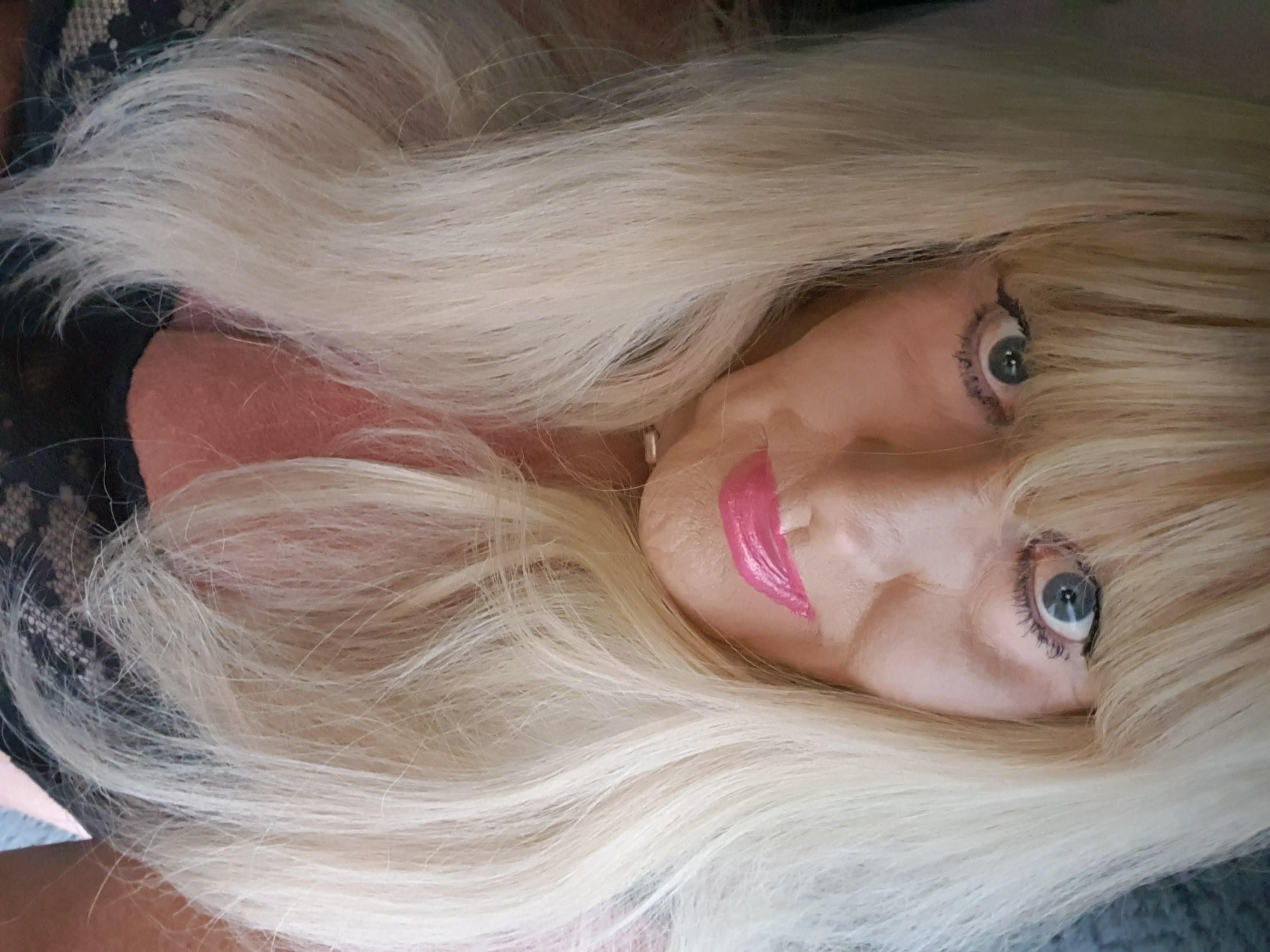 Profile image of angeladelish3