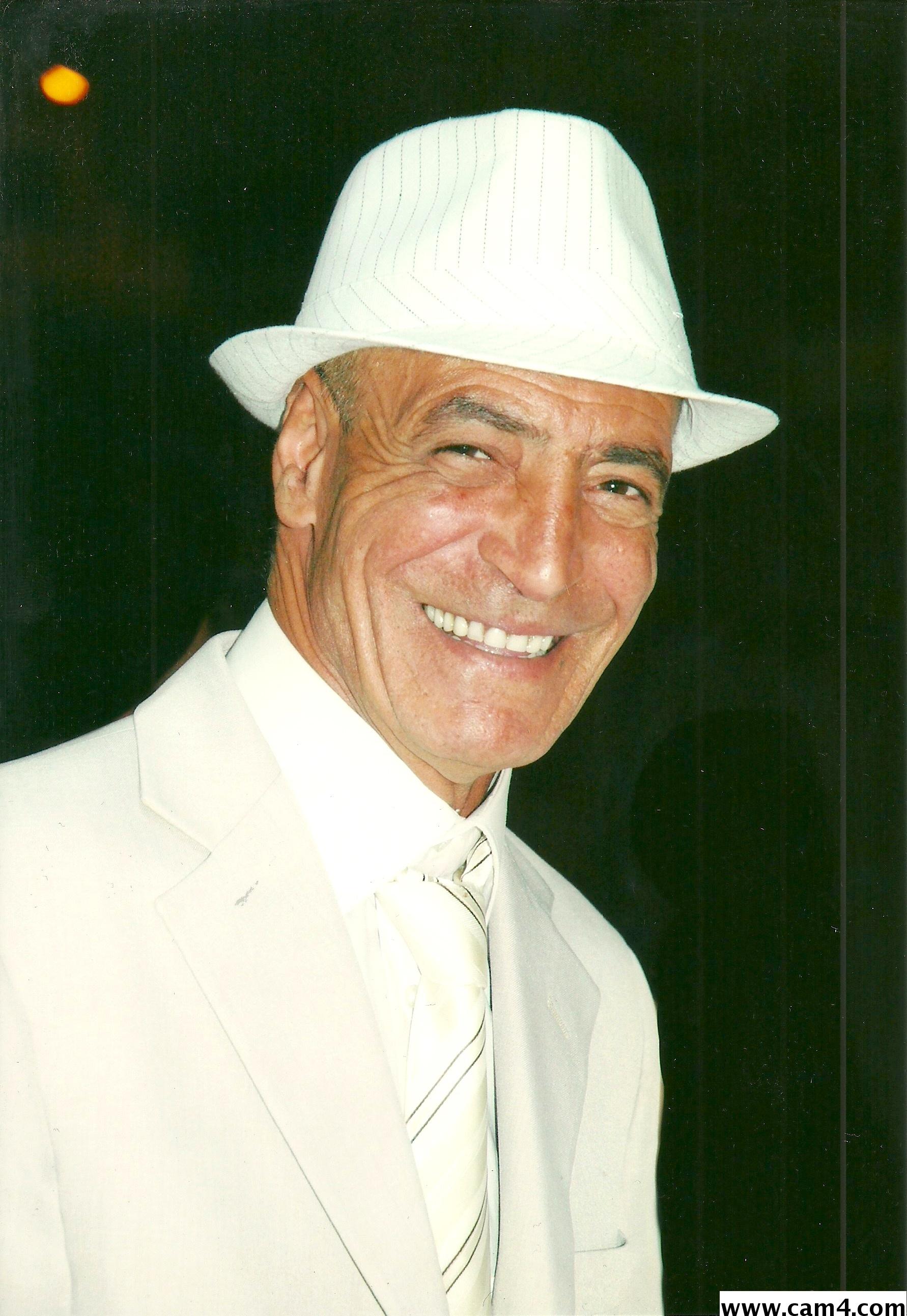 Profile image of bolookin