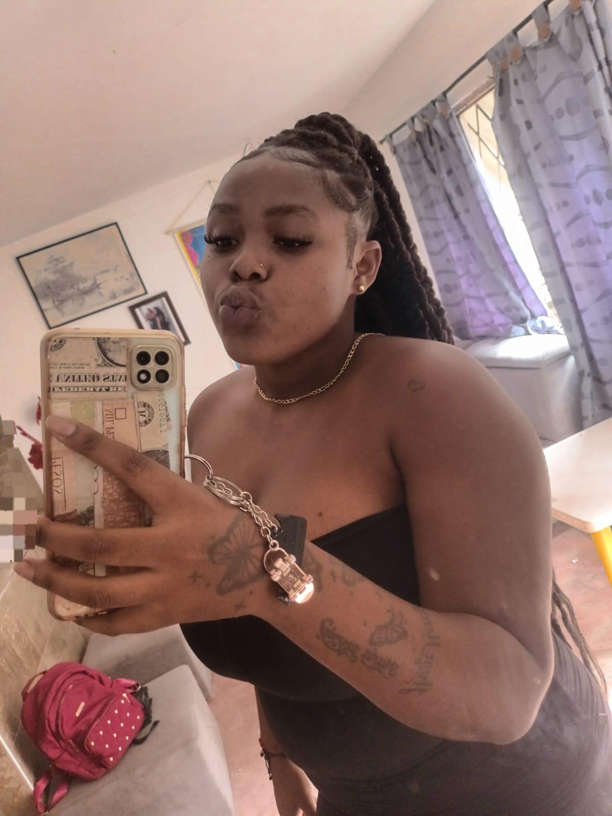 Profile image of camilaa_lopez