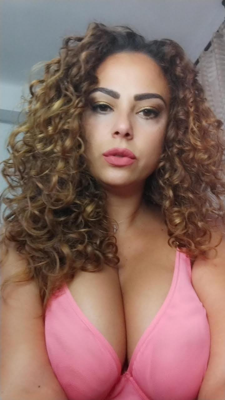 Profile image of curlygirl35