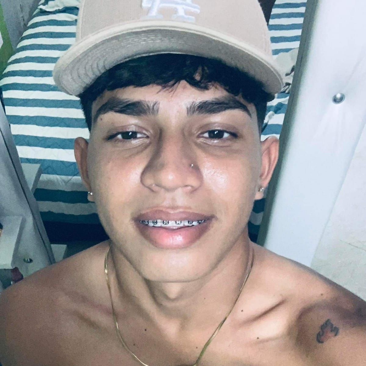 Profile image of deivid_hot22