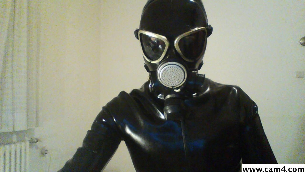 Profile image of latexslut1