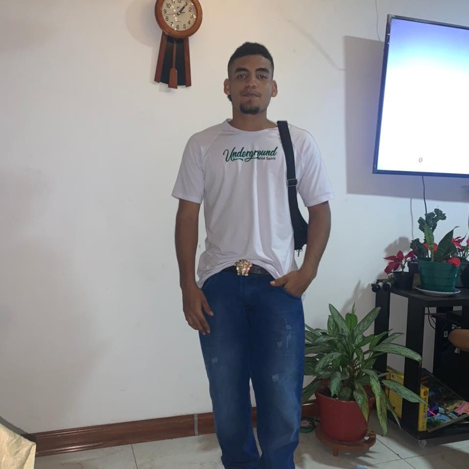 Profile image of latinhot9631
