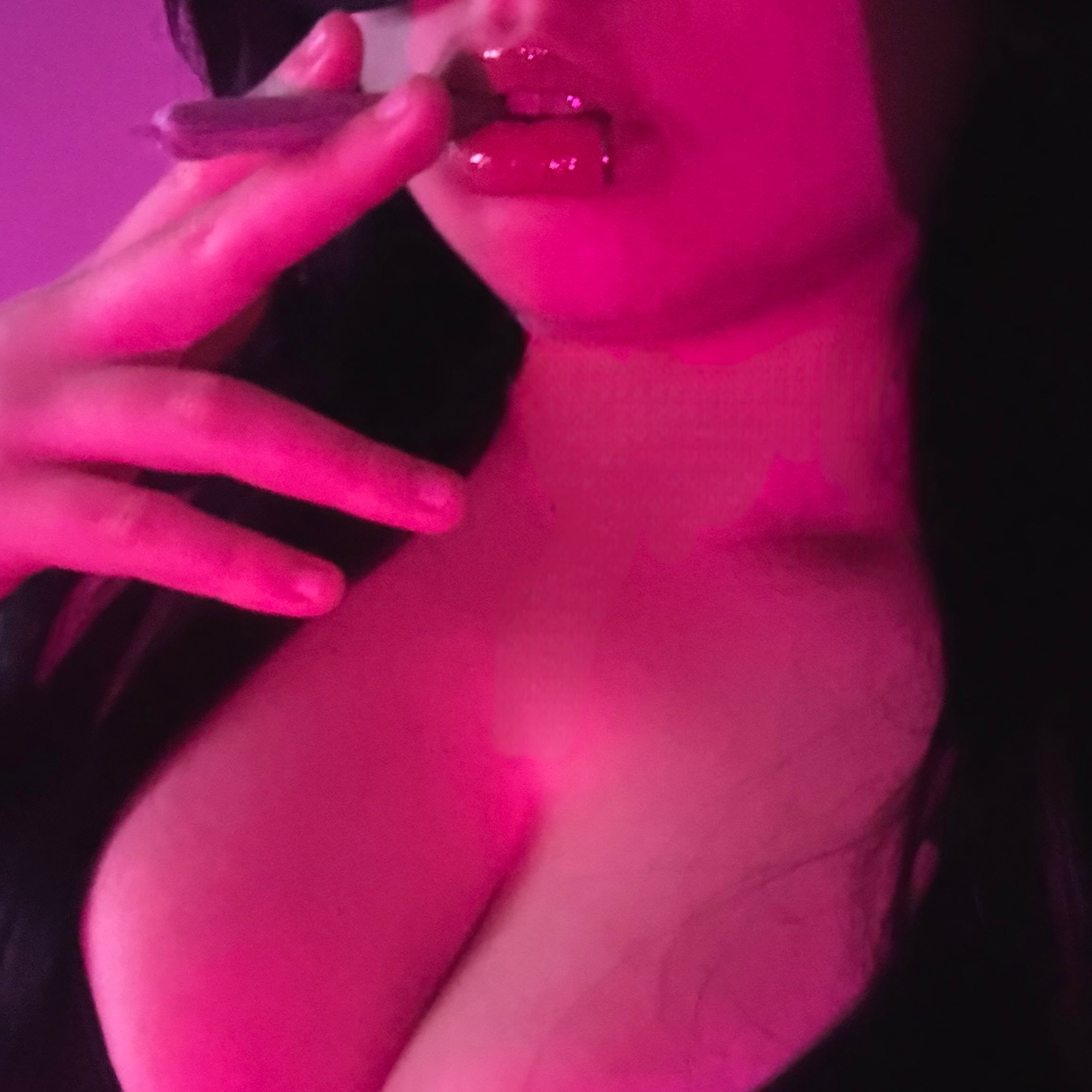 Profile image of loli_23