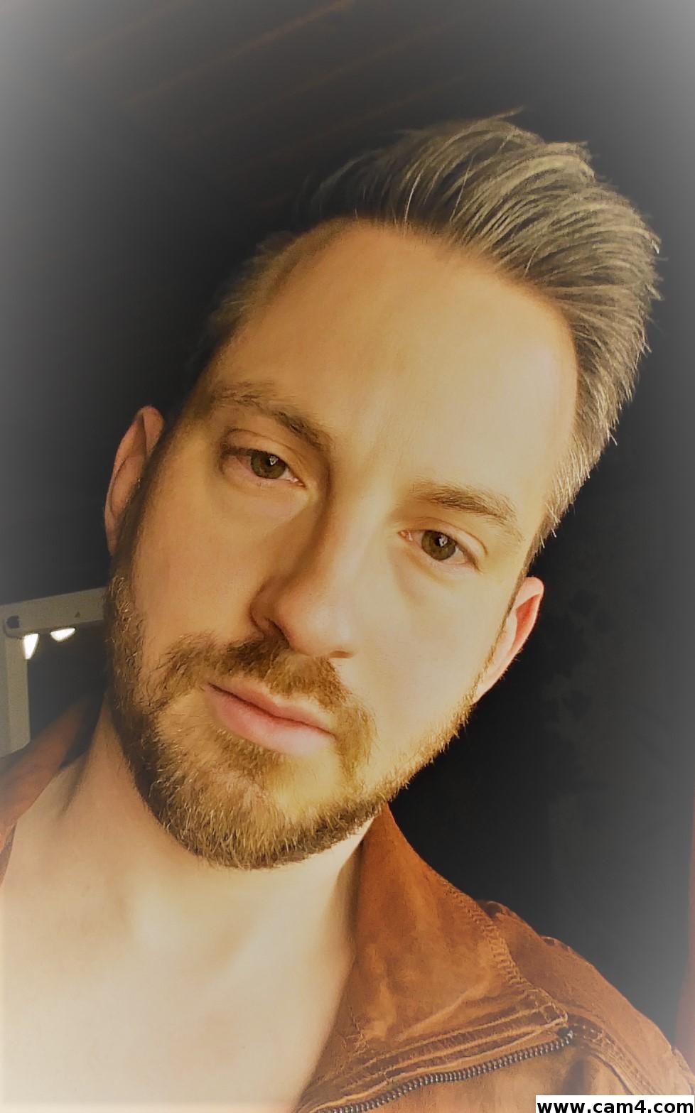 Profile image of lovefurry78