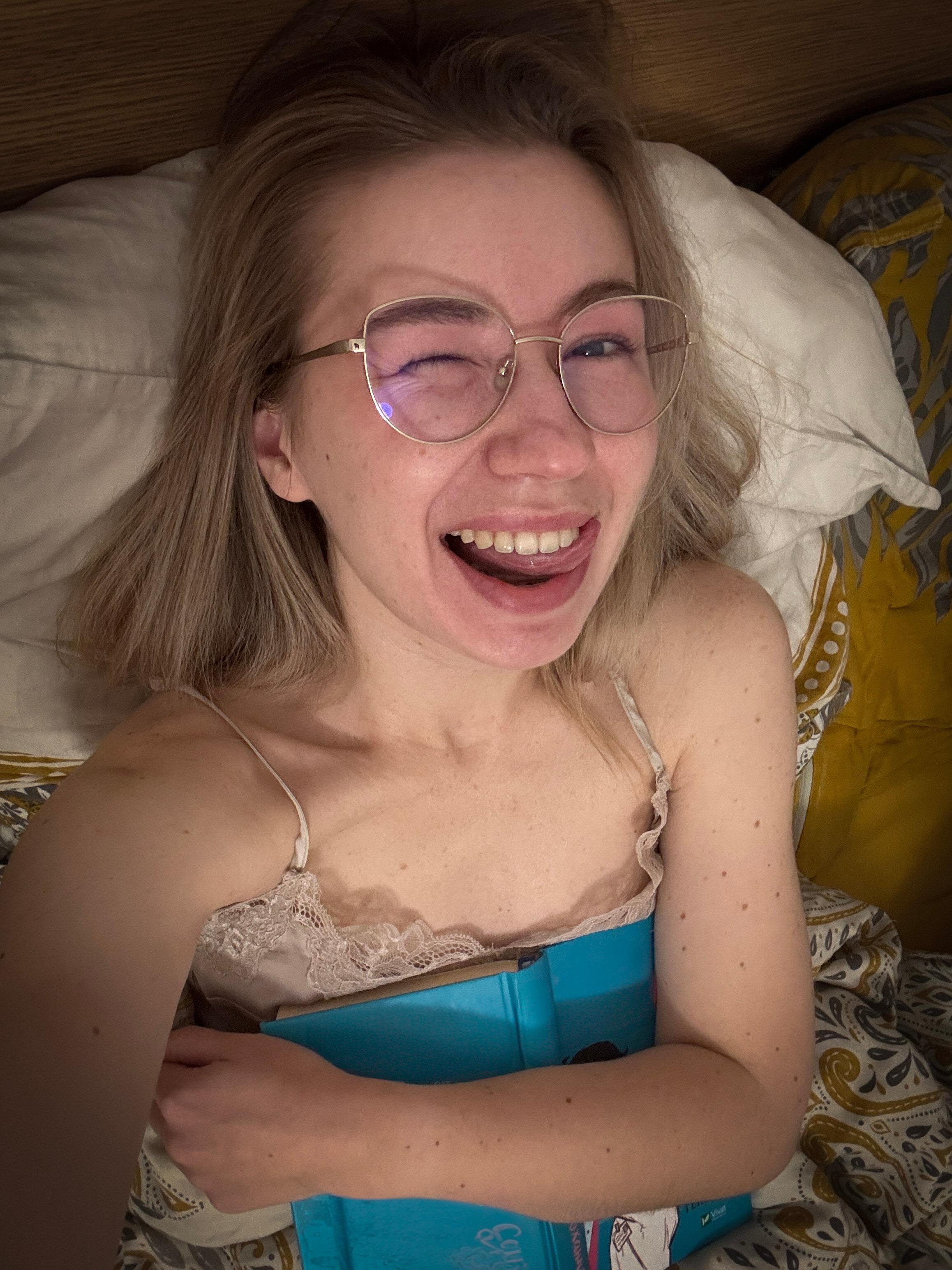 Profile image of miax_desire