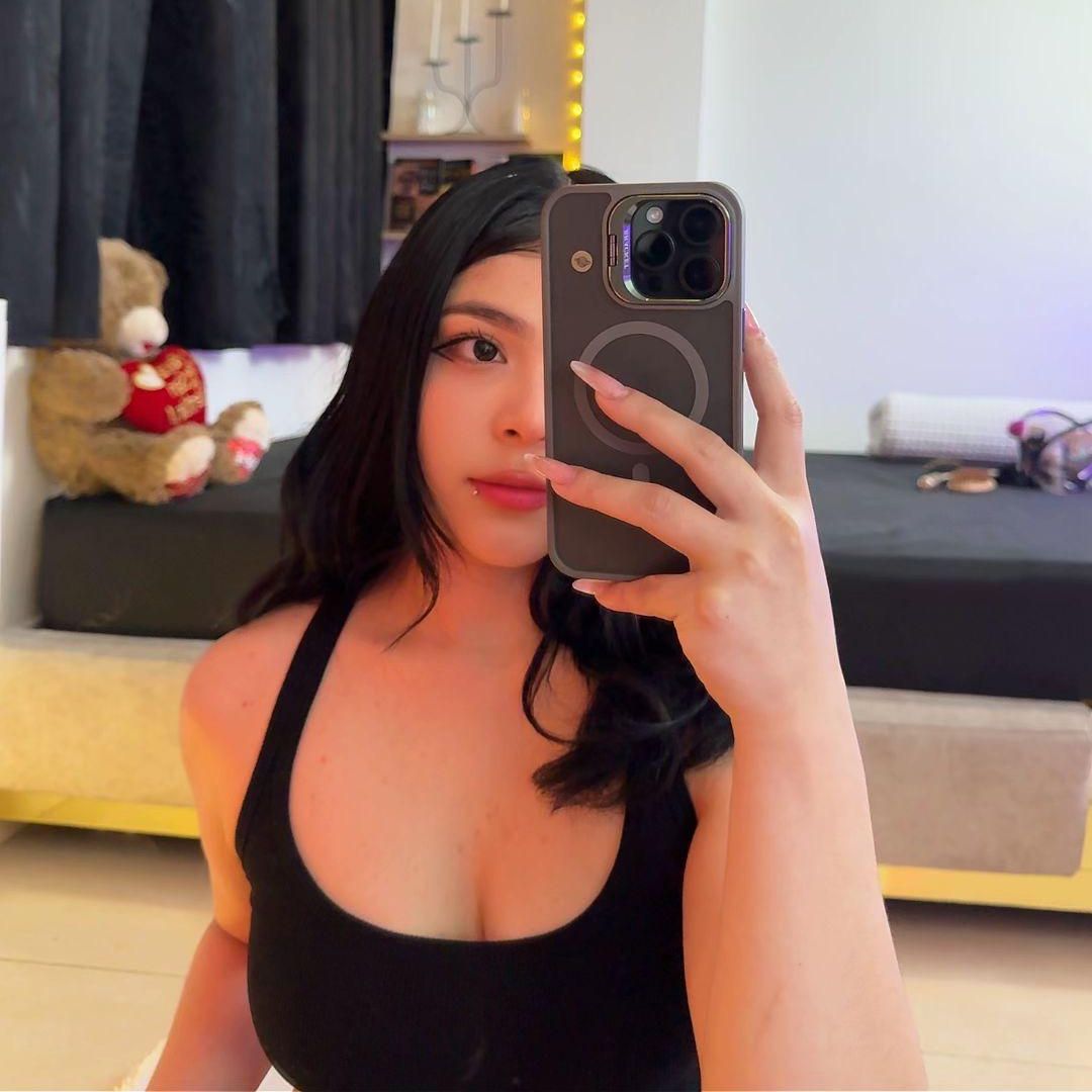 Profile image of misshoneyxxx