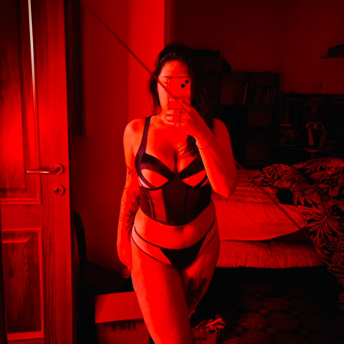 Profile image of nimue_sexy
