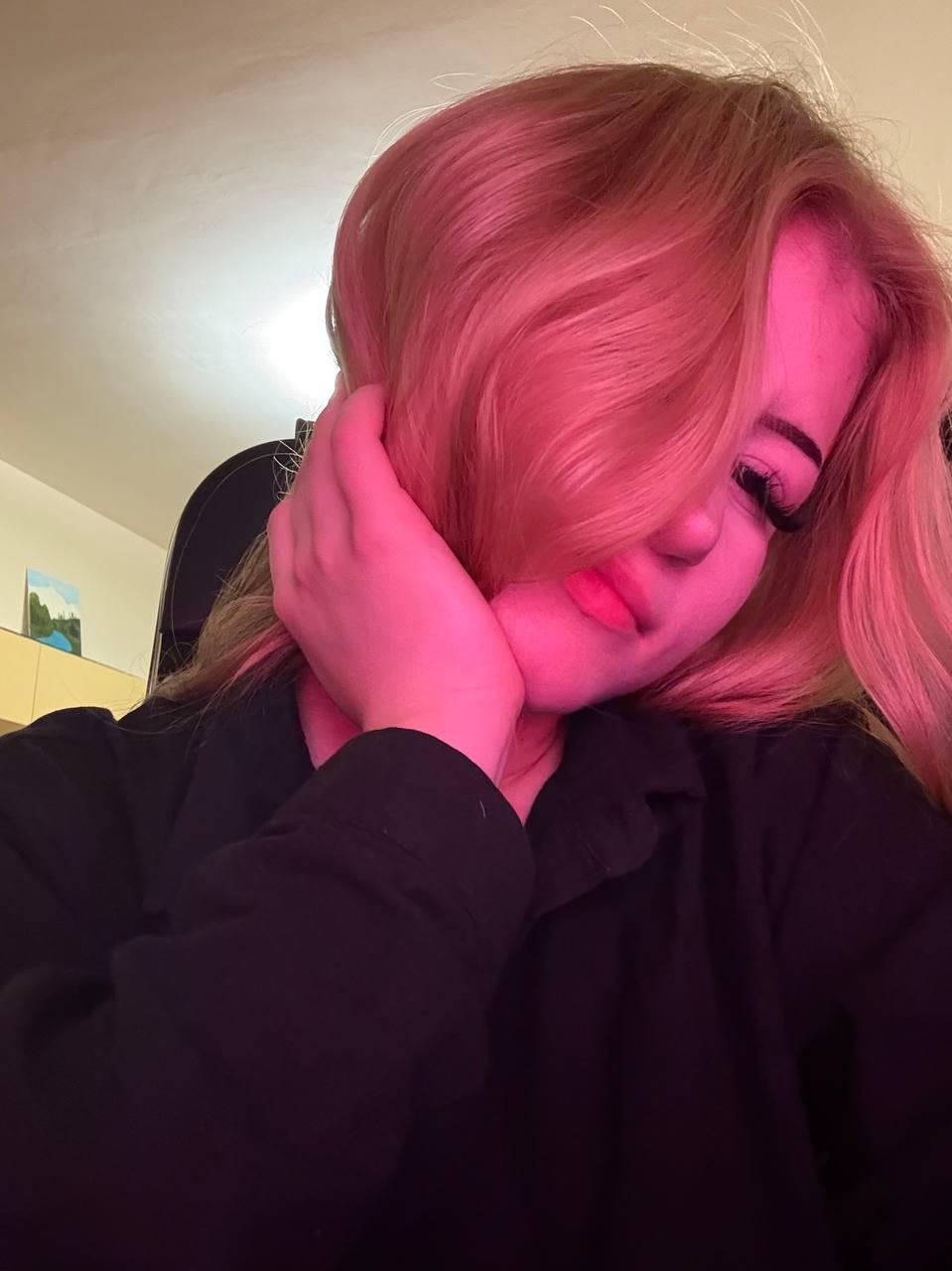 Profile image of peek_me