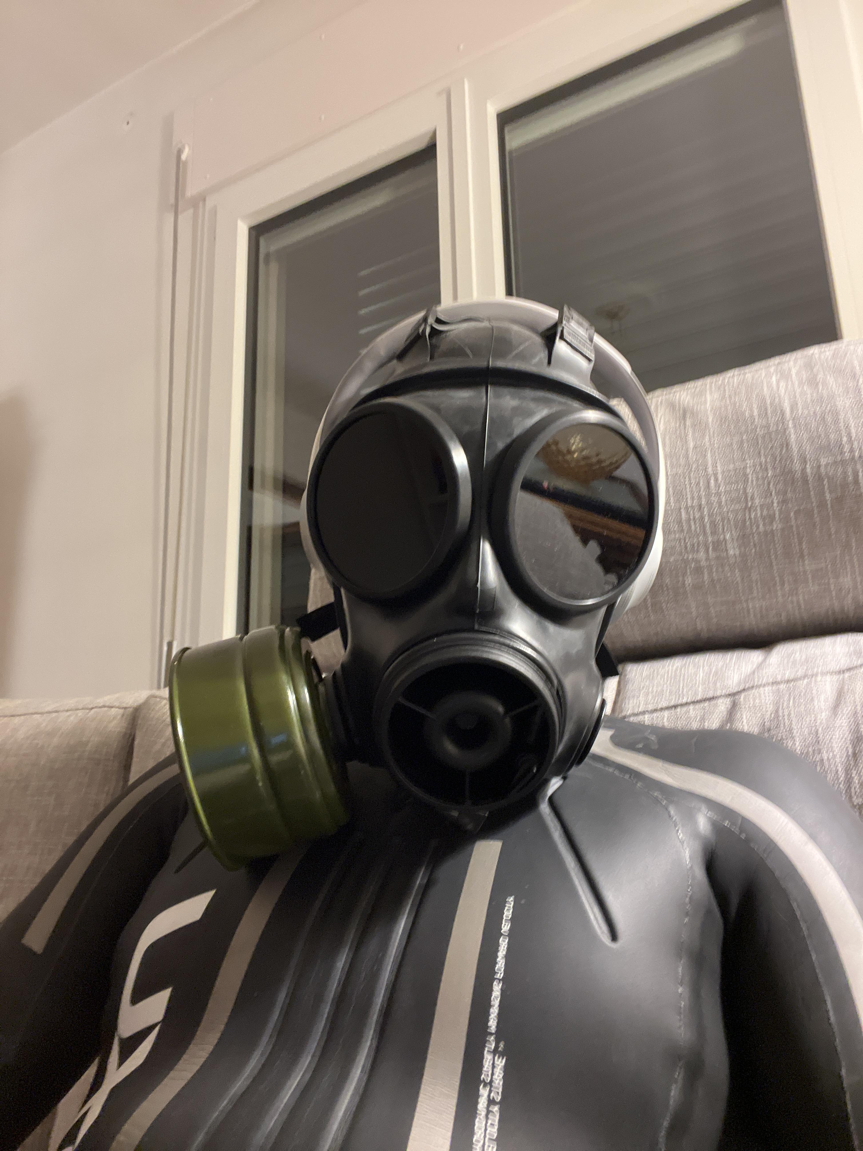 Profile image of rubberlatex8