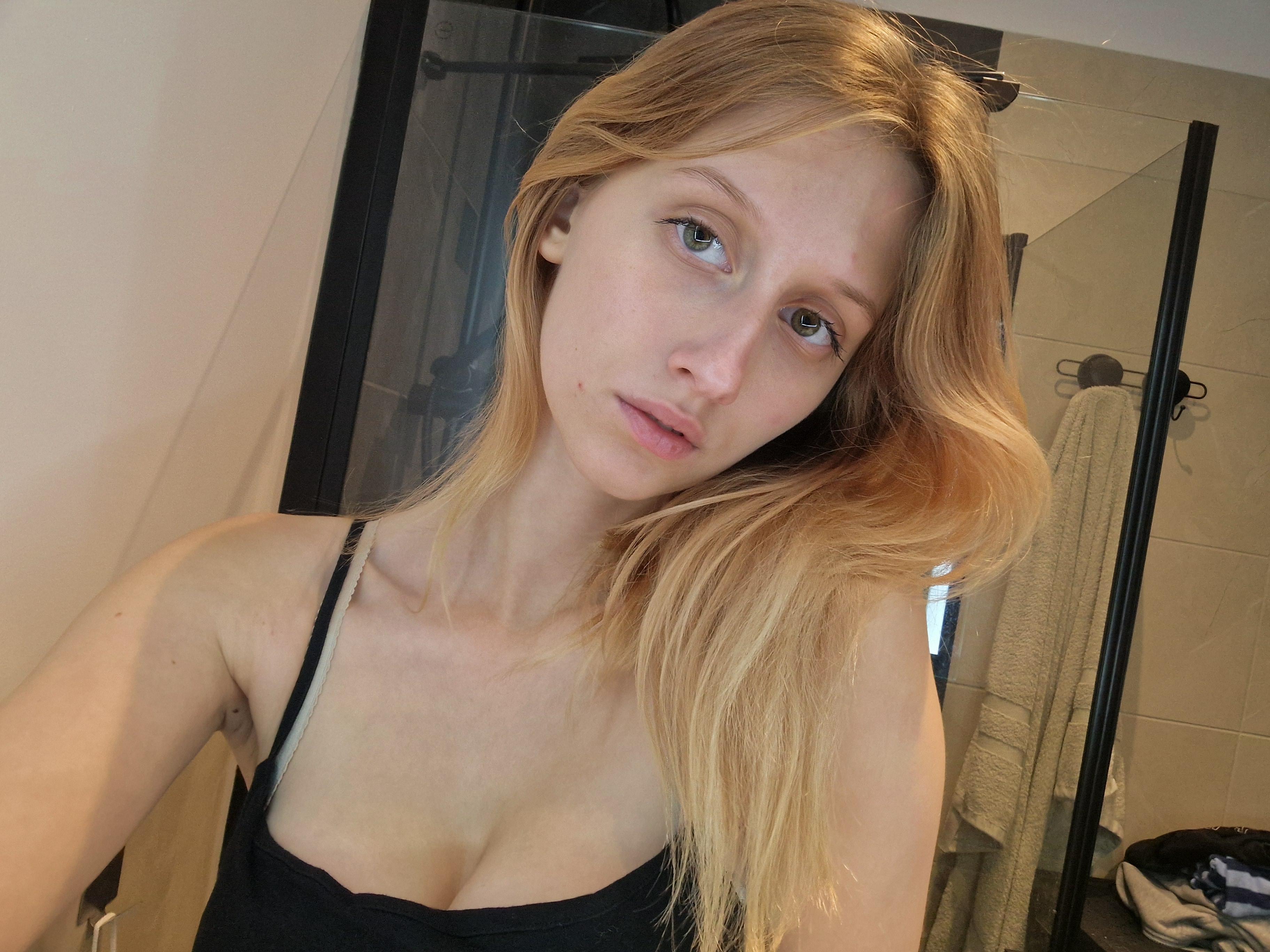Profile image of sensual_Luna