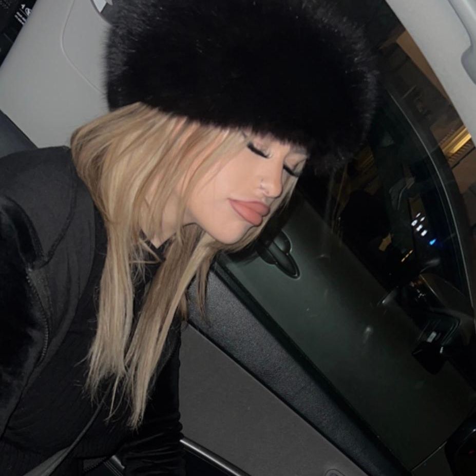 Profile image of sluttybunny777