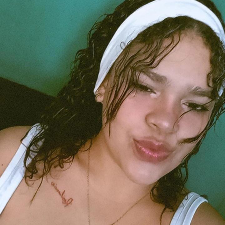 Profile image of sopfia_walls