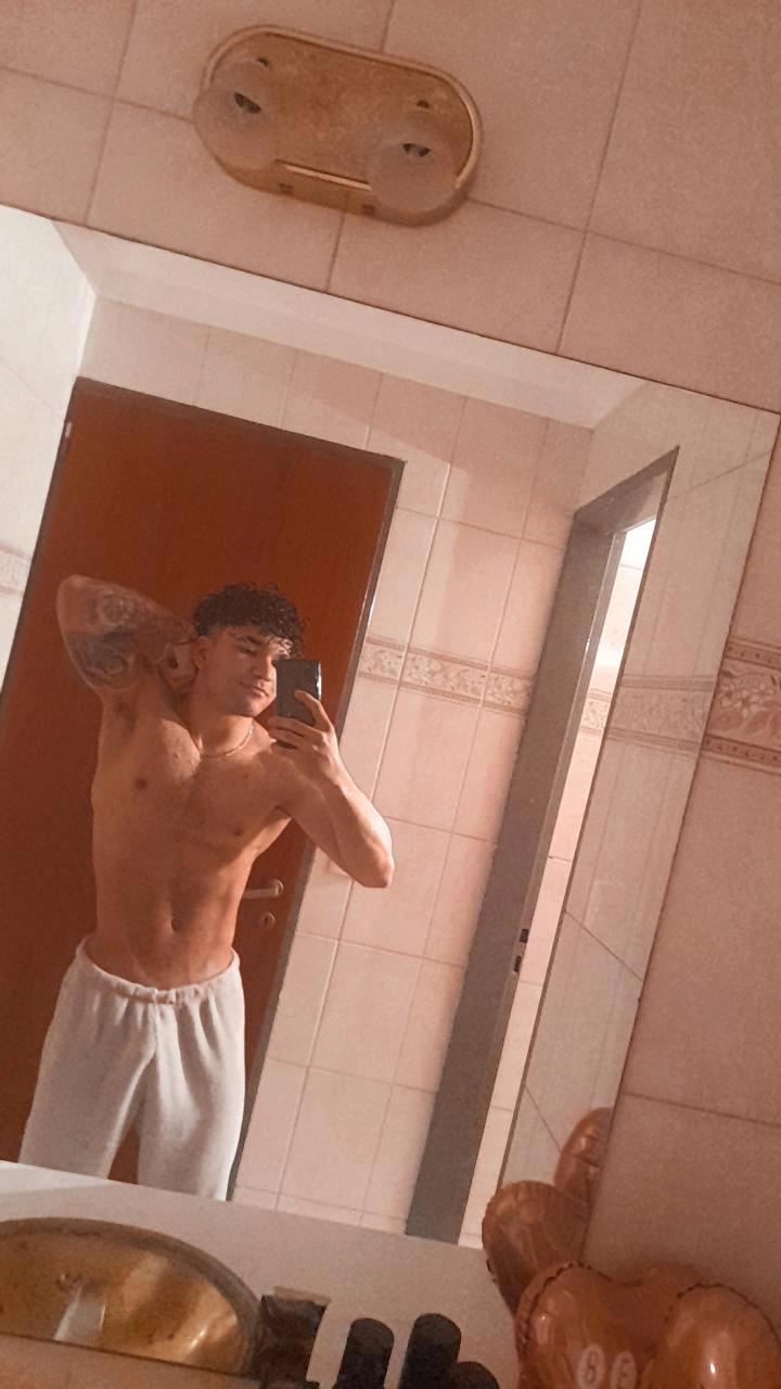 Profile image of srmisterio_09