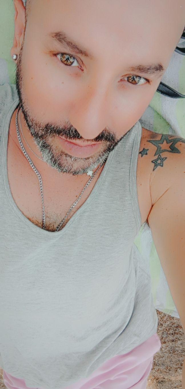 Profile image of v1380