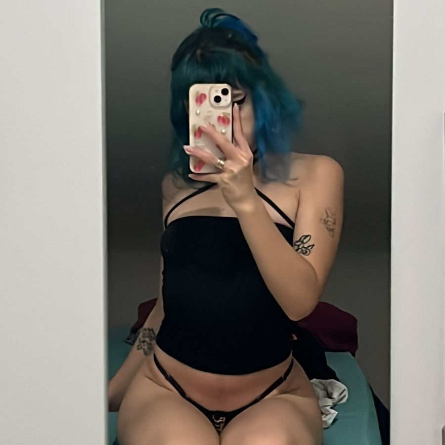 Profile image of xRamona