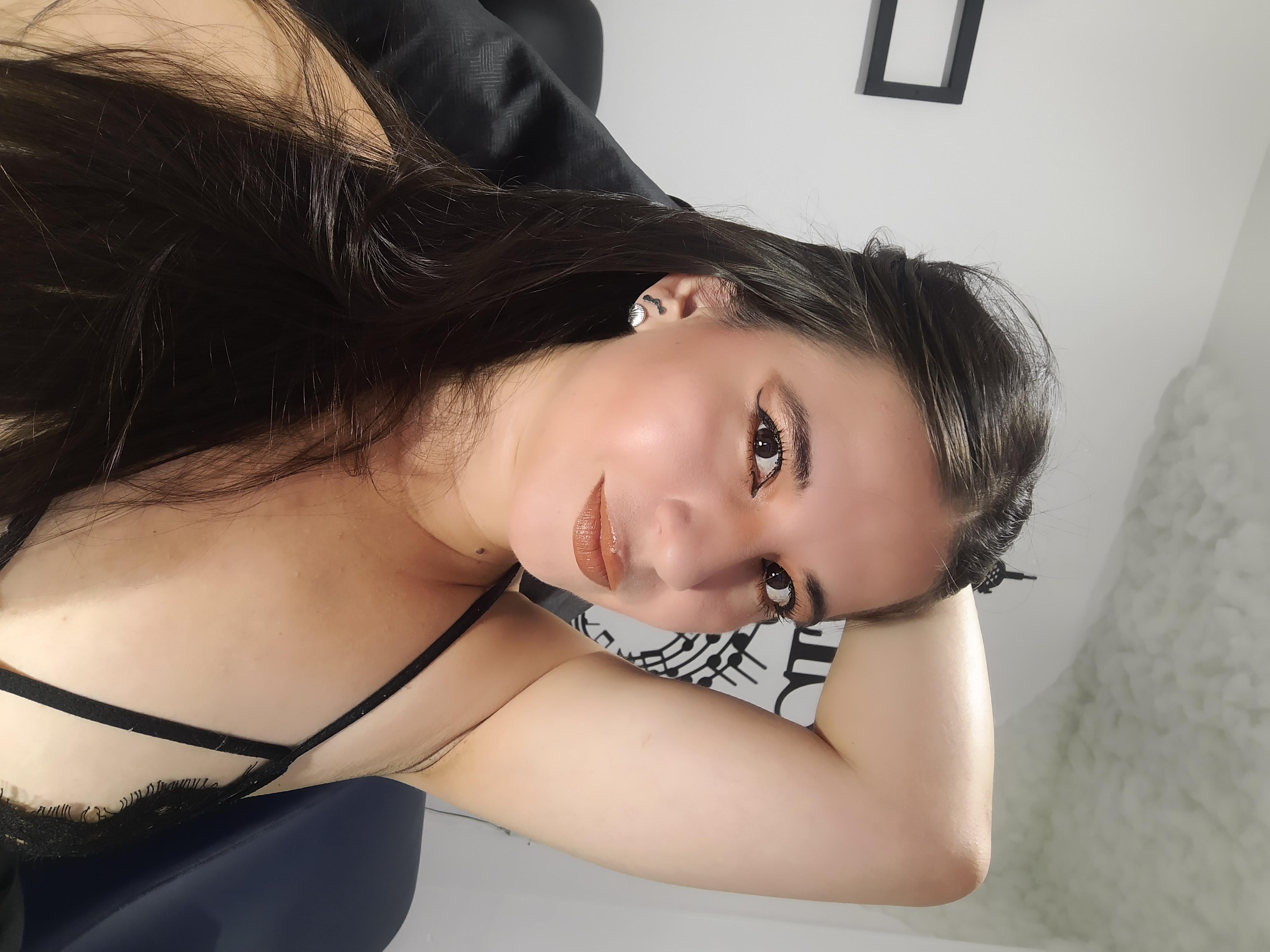 Profile image of zohe_