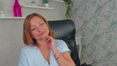 1Angela39 from Germany