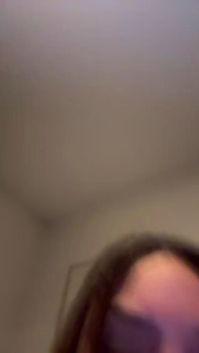 2Girl1cam's Profile