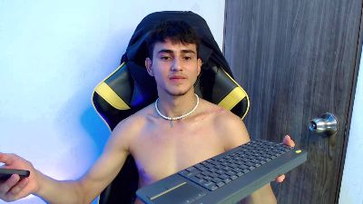 Alejo_Salvaje's Profile