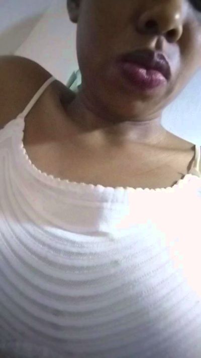 Anina21 from Madagascar