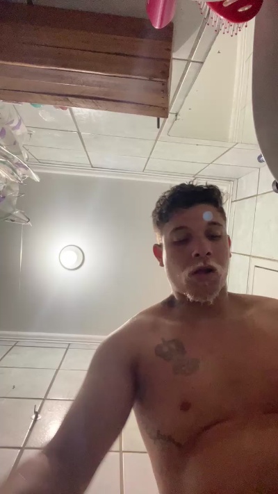 Bigodeloiro22 from Brazil