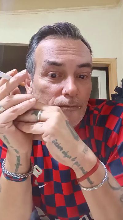 Cuervo_Suelto from Argentina