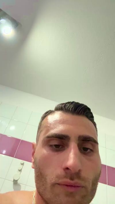 Degenero90's Profile