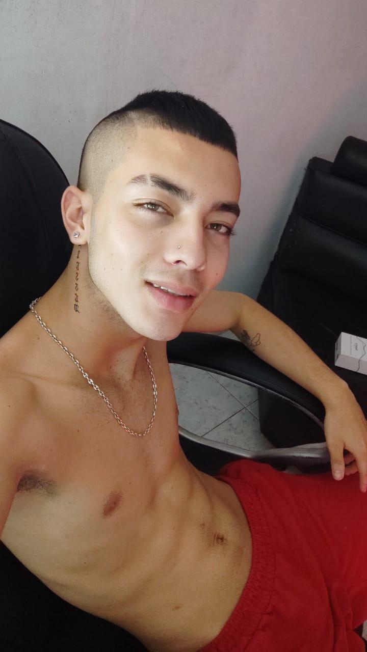 Dereckk_Boy's Profile