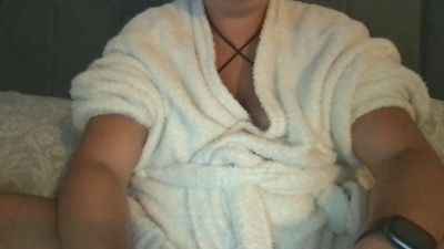 FlirtyFraya from United Kingdom