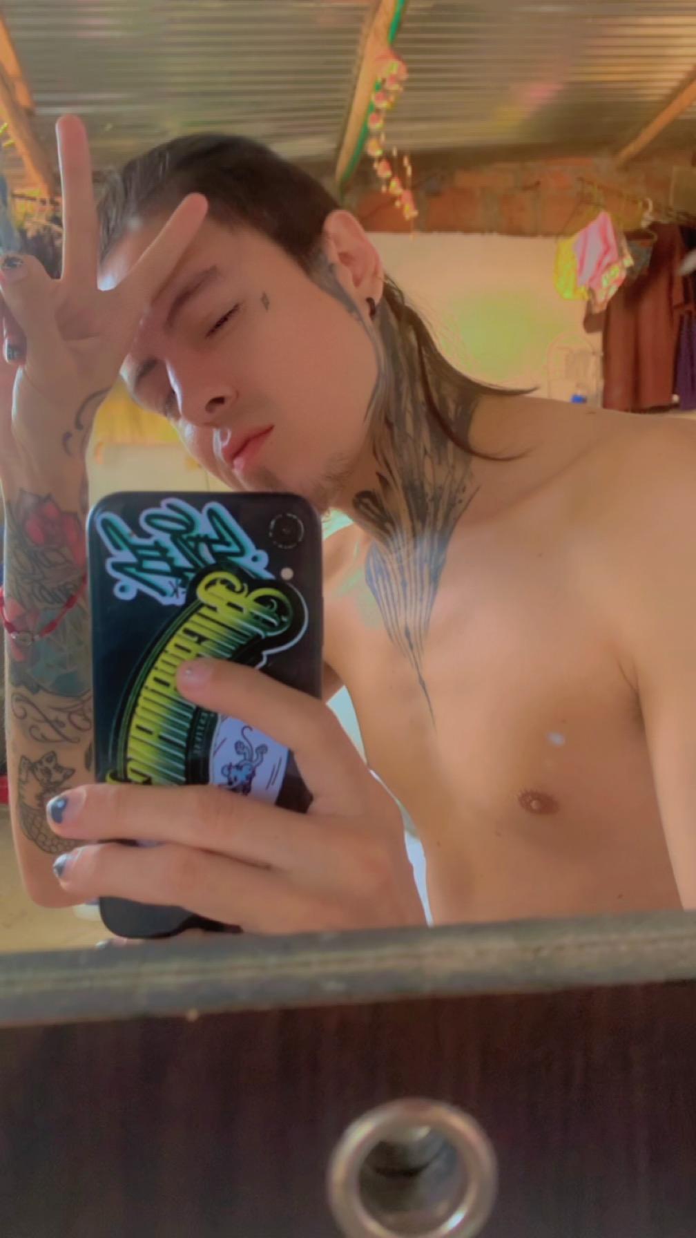 Lucasernauu Profile Image