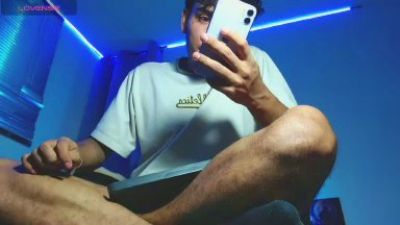 Valentin_peach from Colombia